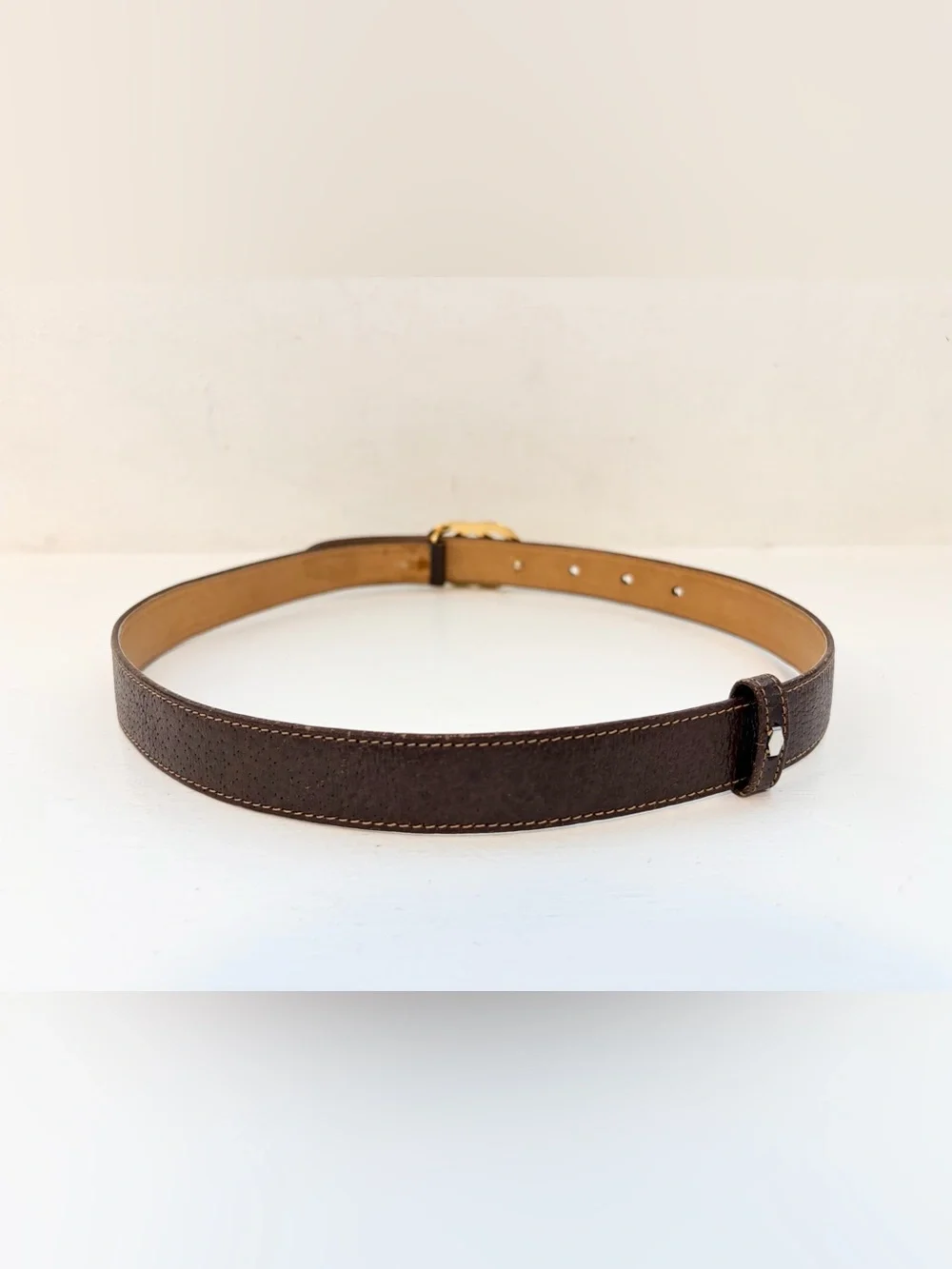 Auth Vintage Gucci GG Skinny Brown Leather Belt Gold Buckle 70/28
